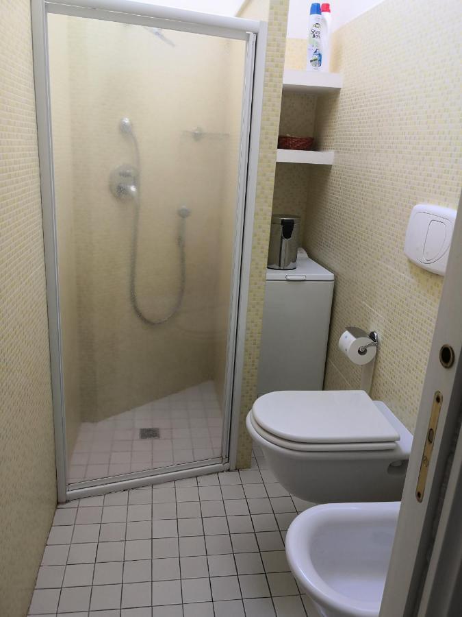 Grazioso Appartamento In Centro A נומאנה מראה חיצוני תמונה
